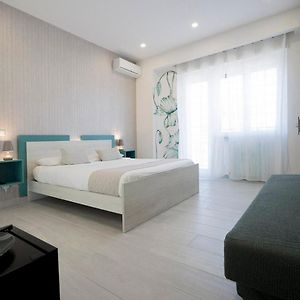 Camera standard con letto king size
